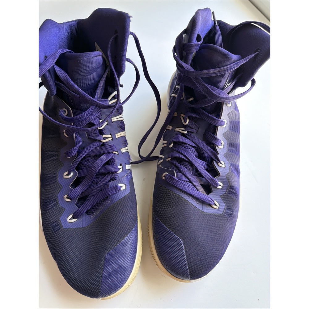 Nike Men's Purple Basketball Hightops Size 12 1754